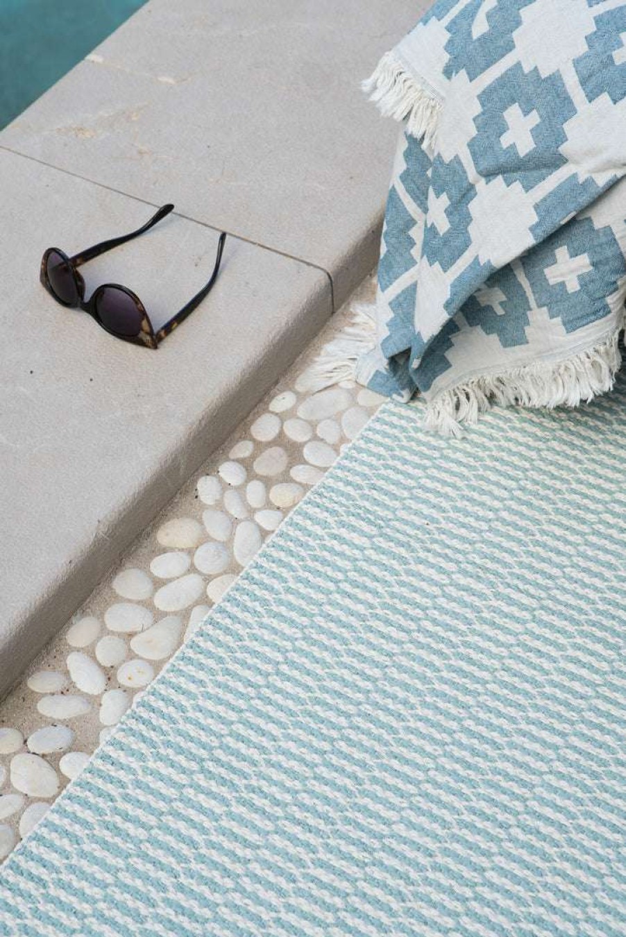 Other * | Brita Pemba Aqua Rug