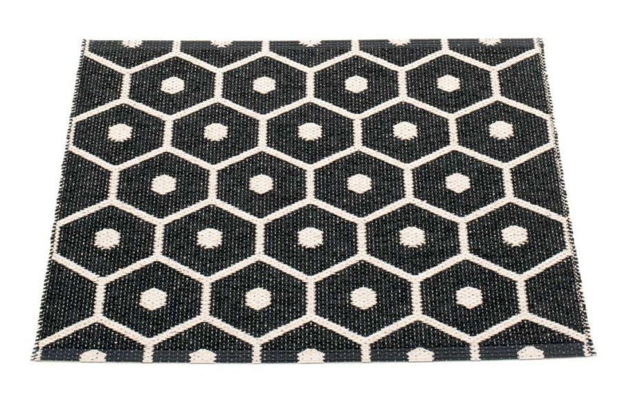 Modern Outdoor * | Pappelina Honey Black & Vanilla Runner Rug