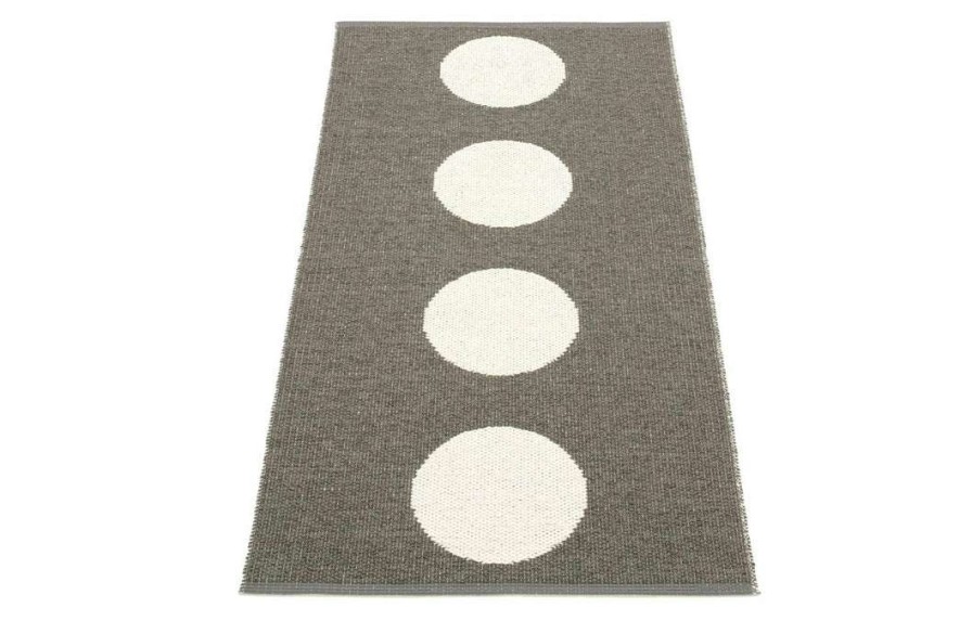 Modern Outdoor * | Pappelina Vera Charcoal & Vanilla Runner Rug