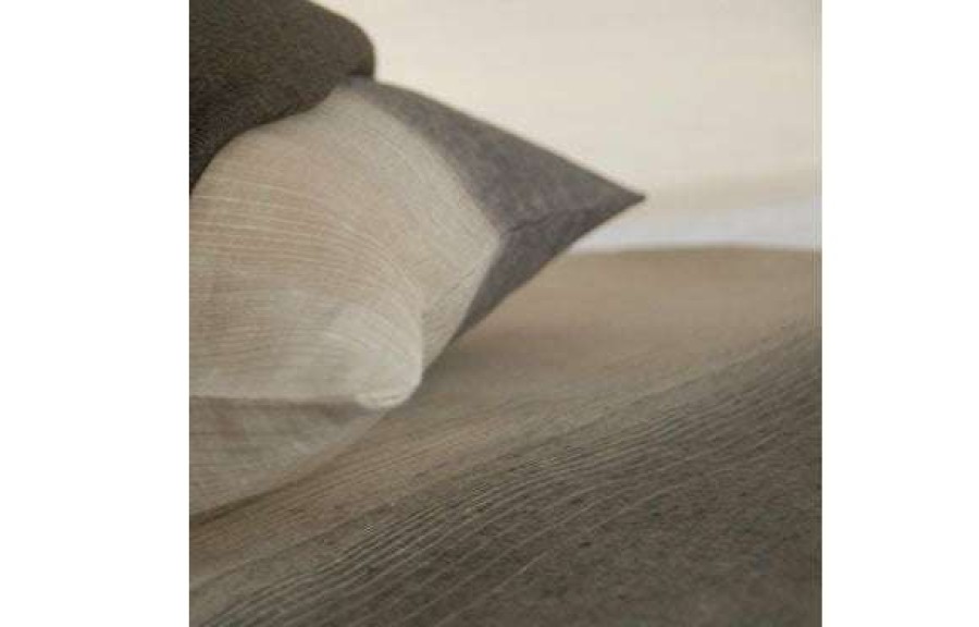 Modern Bedroom * | Area Modern Bedroom Ines Sand Linen Pillowcase (Pair)