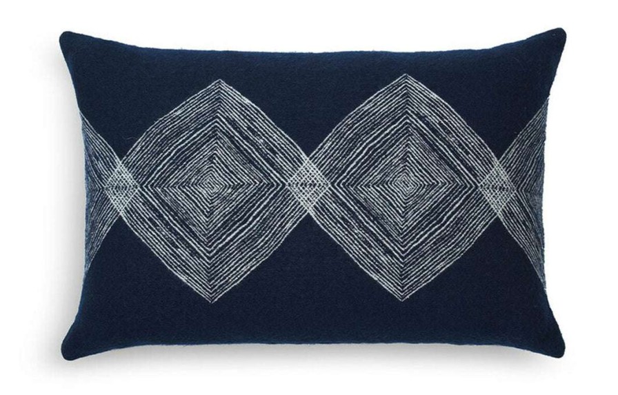 Modern Bedroom * | Ethnicraft Linear Diamonds Lumbar Cushion Accent Pillows/Throws